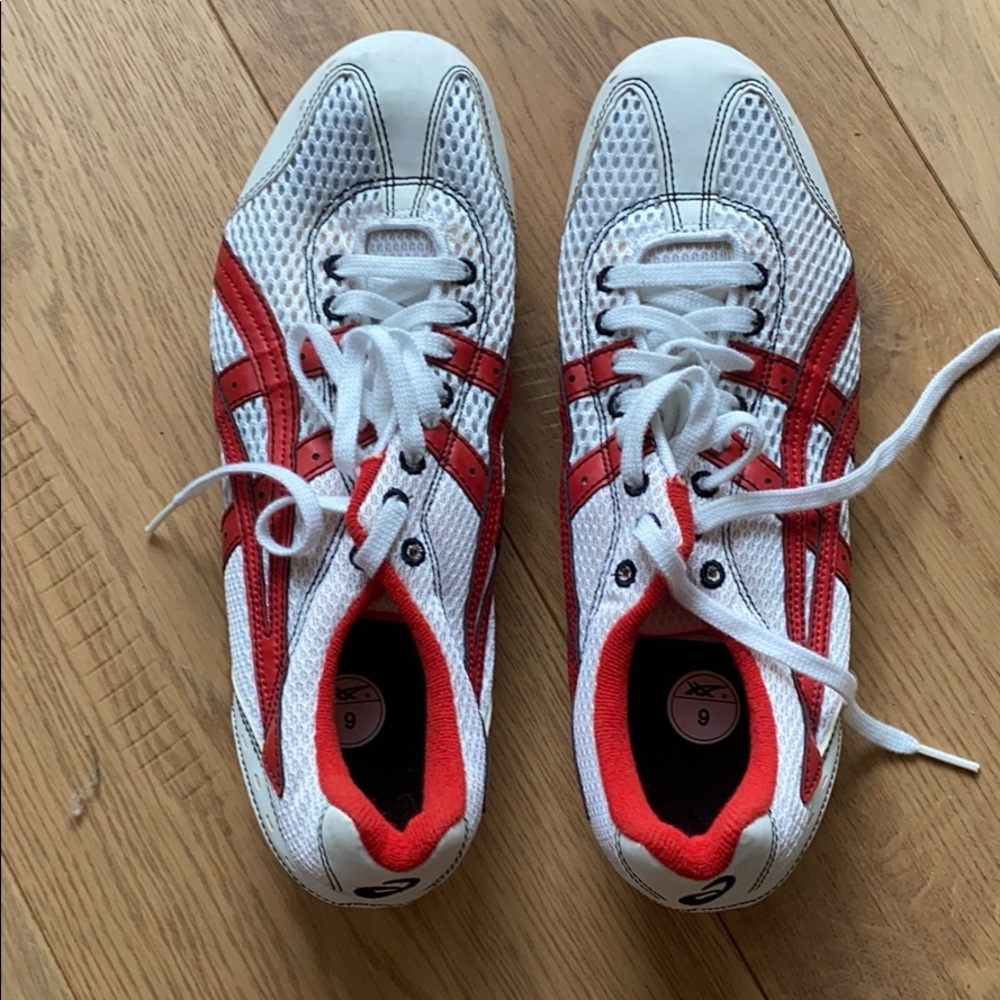 Asics brand new track spikes - women